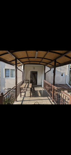 Дом 160 м² на участке 6 сот.