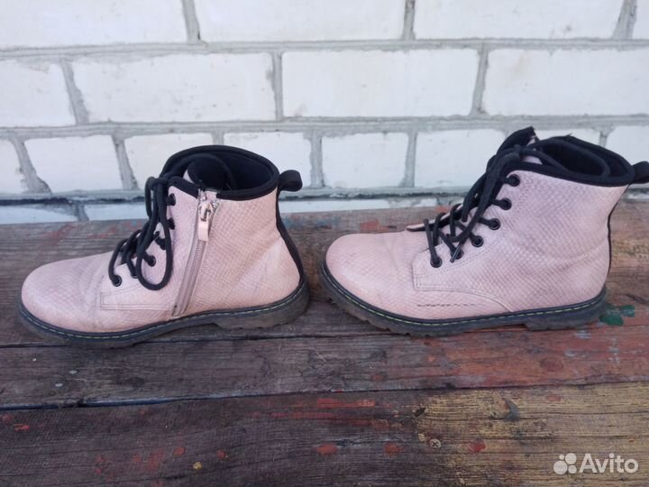 Ботинки для девочки 35р