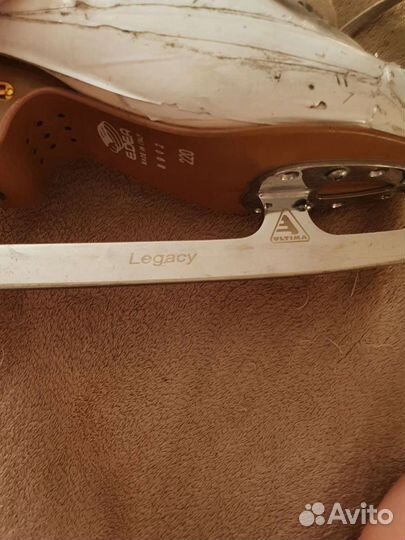 Фигурные коньки edea 220