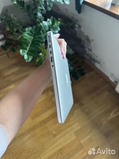 MacBook Pro (Retina, 13-inch, Late 2013) 128 gb