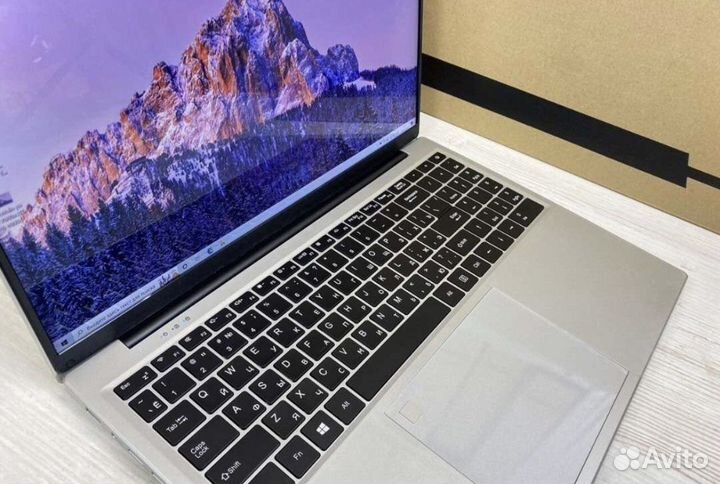 Новый ноутбук 12гб озу, SSD 512
