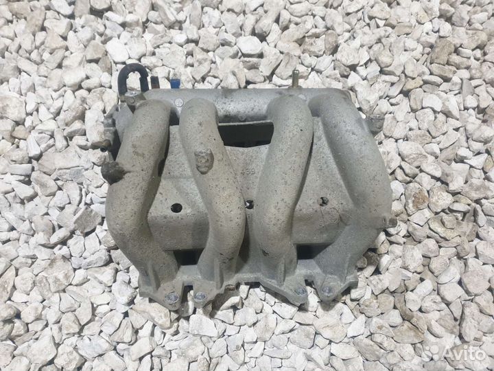 Коллектор впускной Альмера Классик