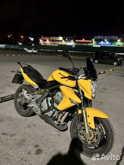 Мотоцикл Kawasaki er6n