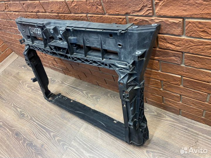 Панель передняя Skoda Karoq 2017+