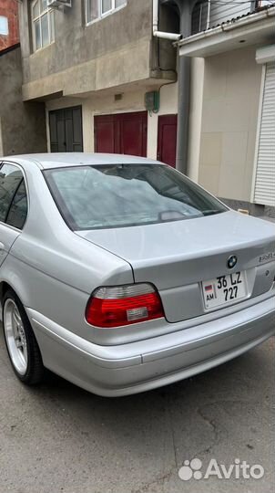 Задний бампер bmw 5 e39