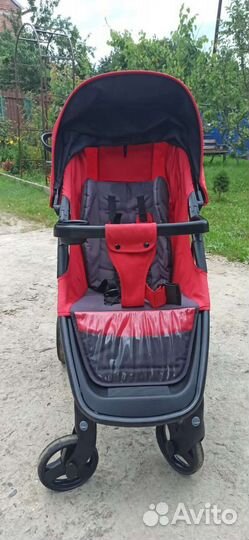 Прогулочная коляска