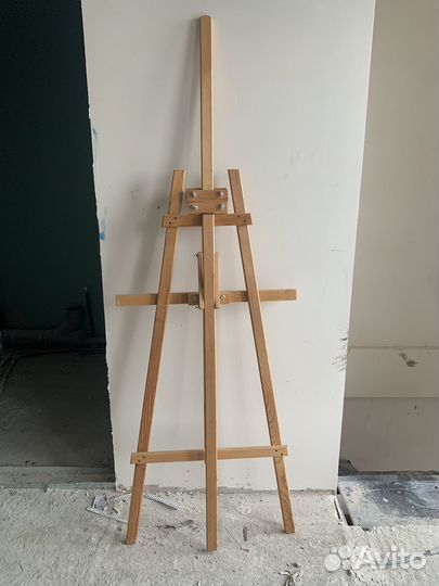 Мольберт высокий