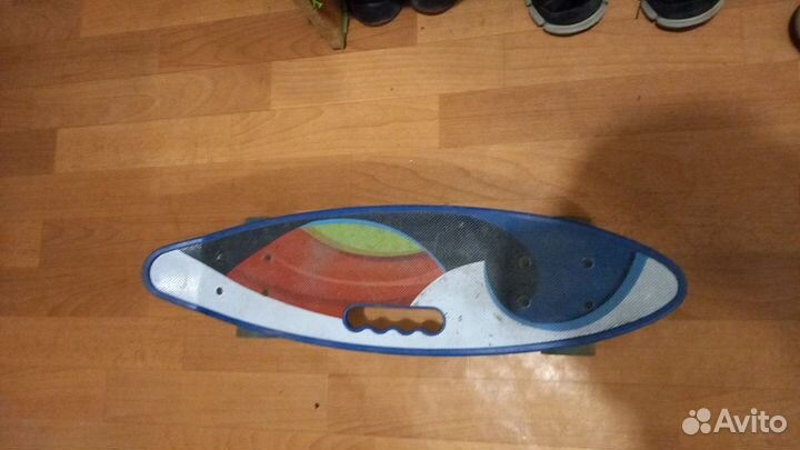 Продаю пинеборд с удобной ручкой
