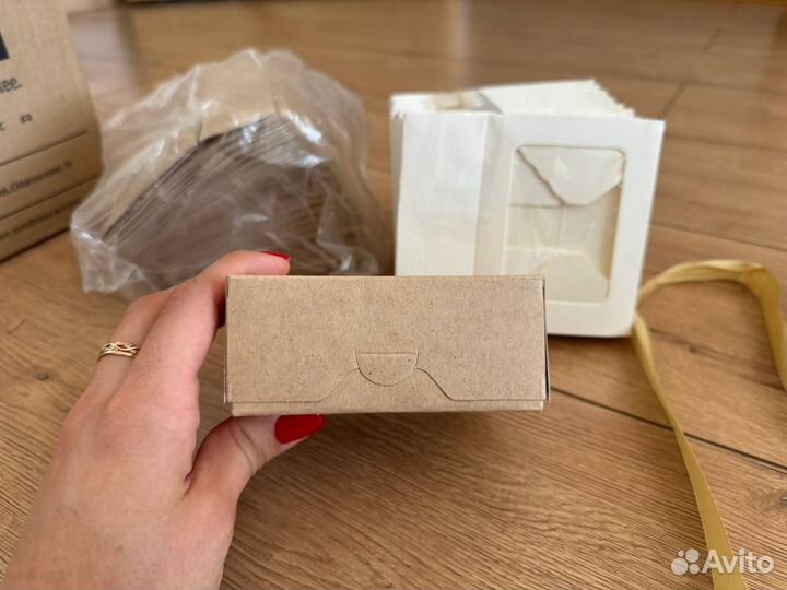 Картонные коробки