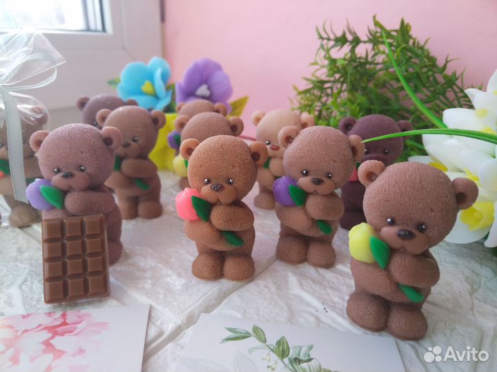 Мыло ручной работы. Мишка с тюльпаном