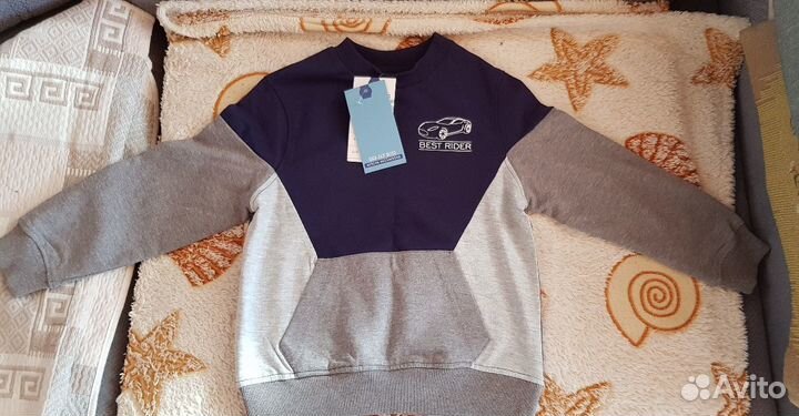 Толстовка новая глория. 104р