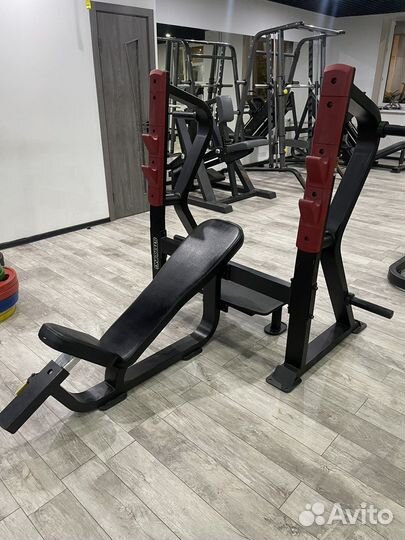 Скамья для жима лежа Aerofit Sterling