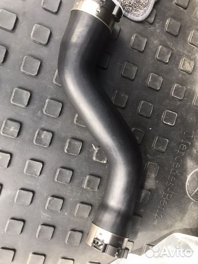 Патрубок интеркулера mercedes W204