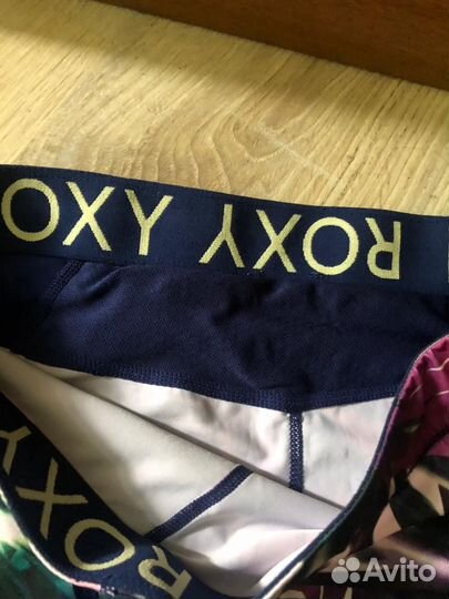 Леггинсы и купальники Roxy женские