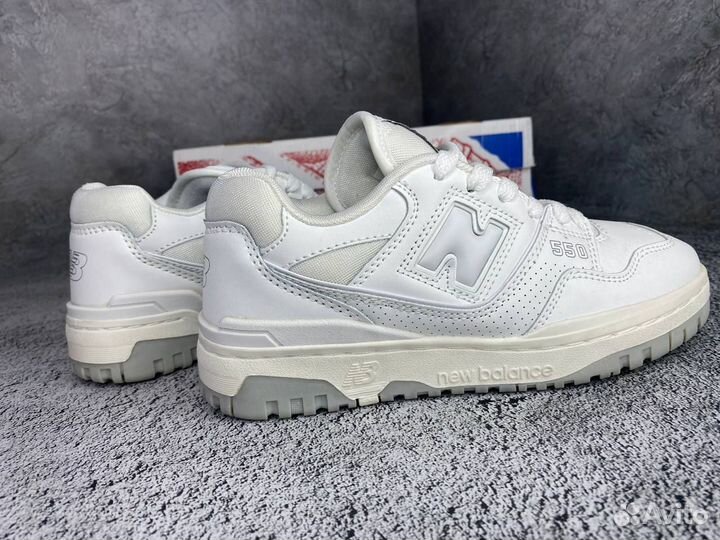 Кроссовки new balance 550