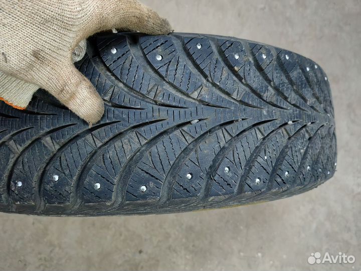 Sava Eskimo Stud 185/65 R15 88T