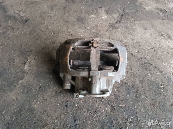 Суппорт тормозной DAF XF 105 2009