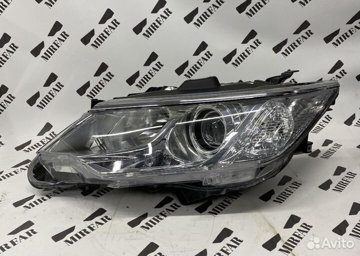 Фара левая Toyota Camry XV50 2014-2018 Рестайлинг