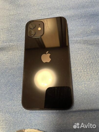 iPhone 12, 64 ГБ