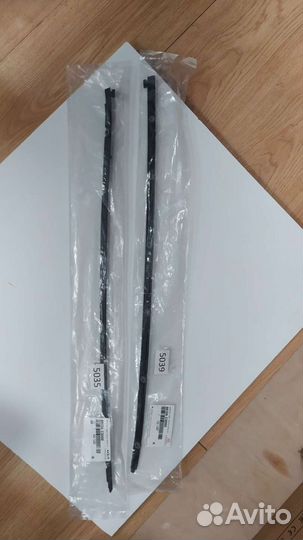 Крепление мглдинга лобового стекла Kia Sorento