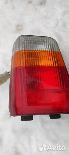 Фонарь задний левый ока