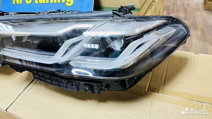 Передние фары на BMW G30 Full LED оригинал