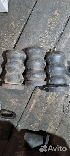 Запчасти на мотоцикл Урал