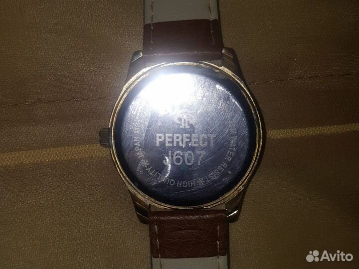 Часы разные