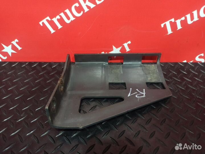 Кронштейн ресивера правый