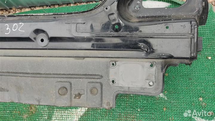 Панель задняя (металл) Mercedes Benz C-Class W204