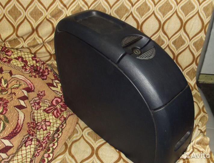 Межкресельный бардачок на Крайсер TC 3.3, 3.8л