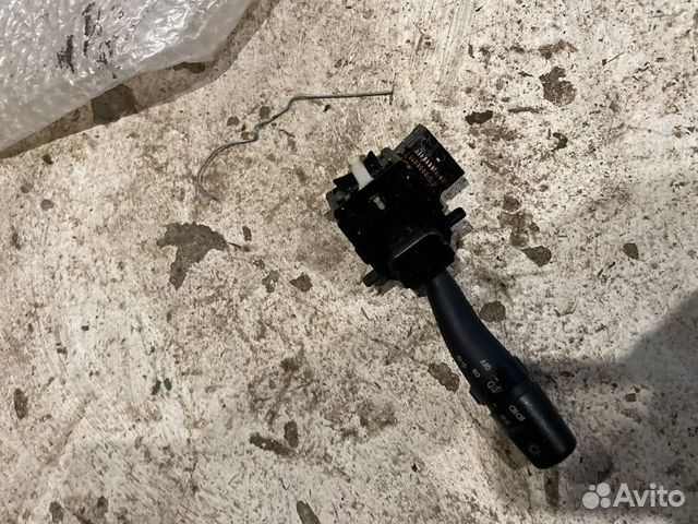 Подрулевой переключатель поворотников левый Кия