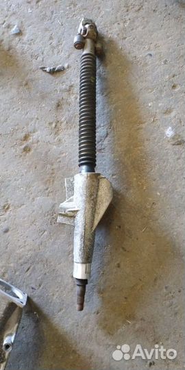 Рулевой вал Ауди 100