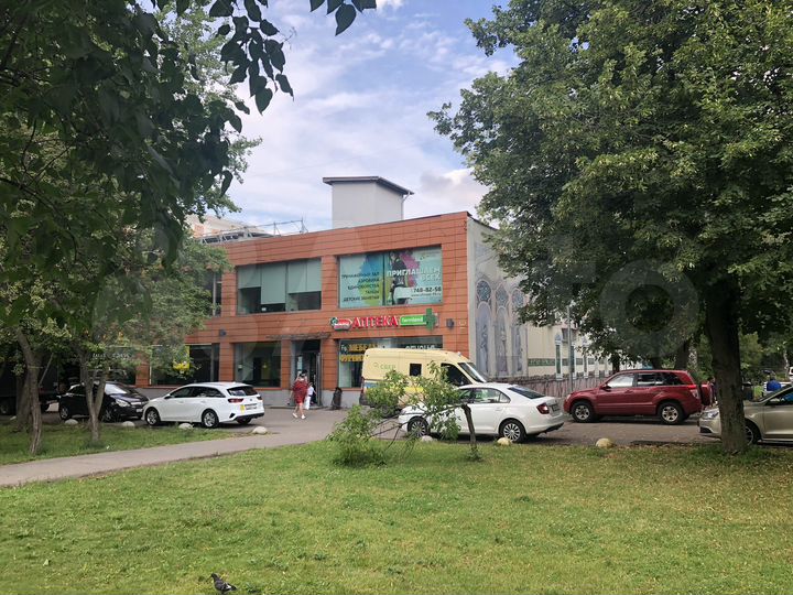 Торговая площадь, 1483 м²