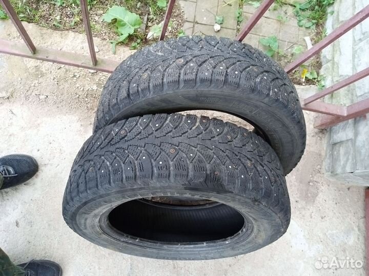 Nokian Tyres Hakkapeliitta 4 185/65 R15