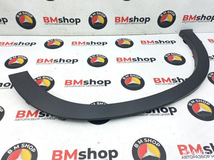 Молдинг на крыло задний левый Bmw X5 E70 N62N 2007