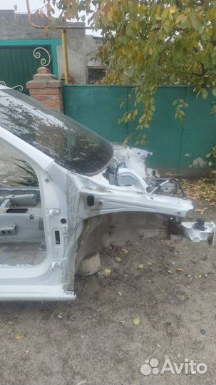 Ланжерон передний правый Volkswagen Polo liftback