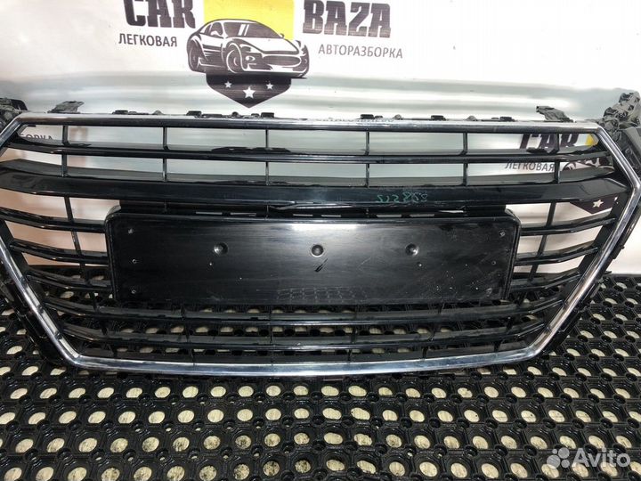 Решетка радиатора Дорестайлинг 2014-2019 Audi TT