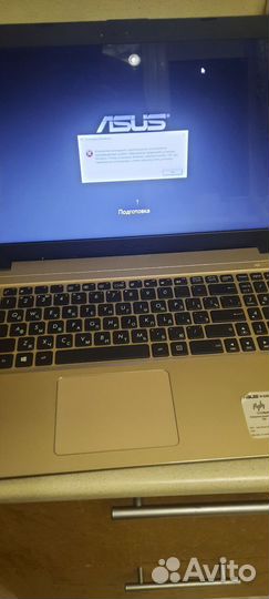 Ноутбук asus