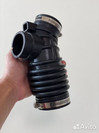 Патрубок воздушного фильтра Nissan Almera Classic