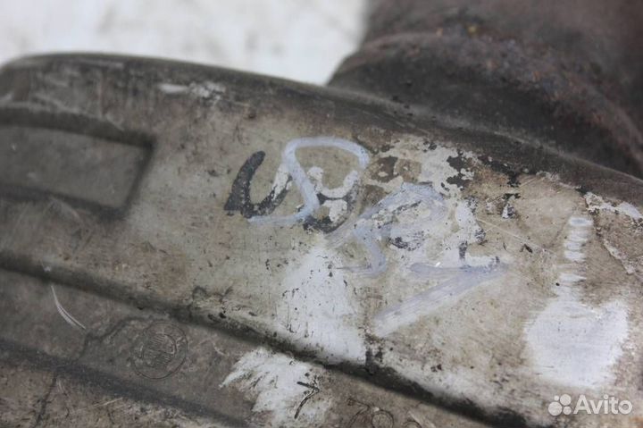 Глушитель передний BMW 3 E90 (2007)