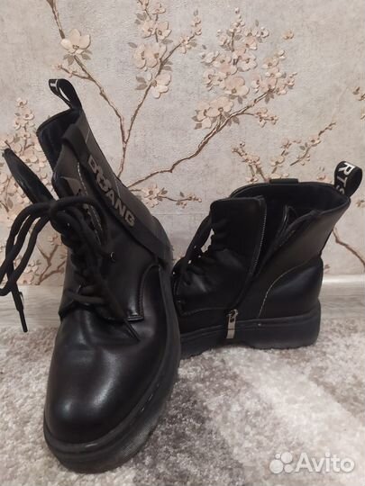 Ботинки на девочку