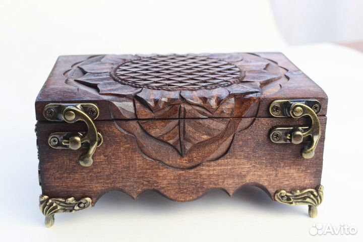 Подарок, шкатулка