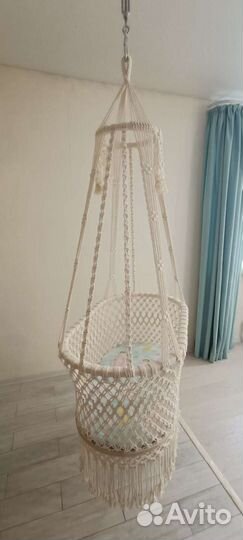 Детская колыбель, люлька