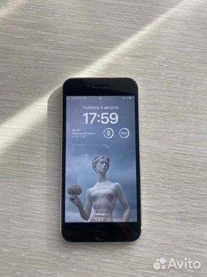 iPhone se 2020