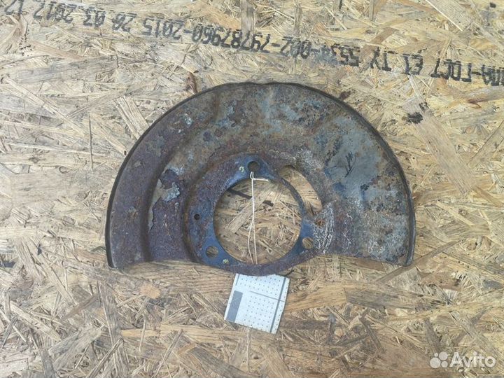 Пыльник тормозного диска передний левый Ssangyong