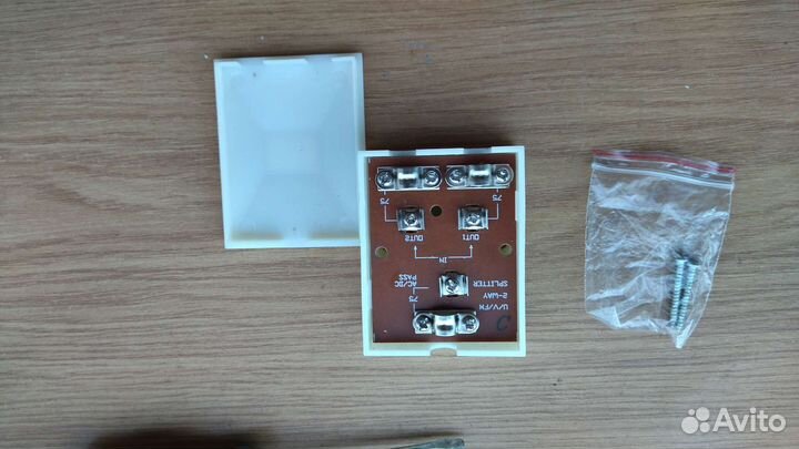 Делитель кабелей для антенны