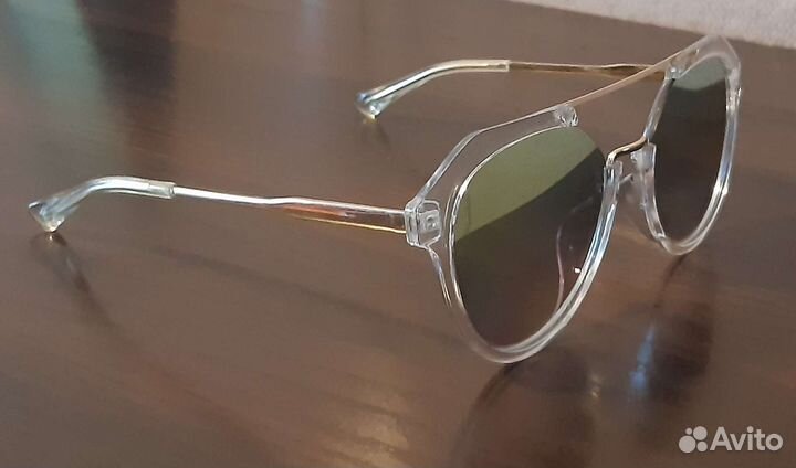 Солнцезащитные очки