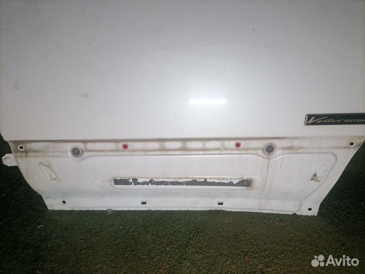 Дверь задняя левая Toyota Aristo JZS160 Пустая