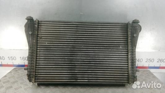 Радиатор интеркулера volkswagen passat B6 (SEA33KC01)